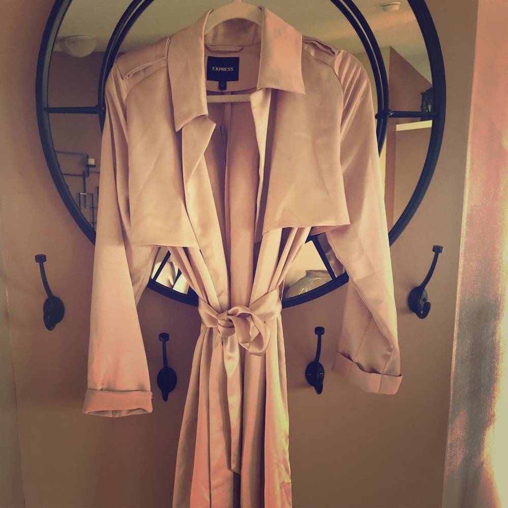 NWT! Luxurious, silky, feminine trench by Express